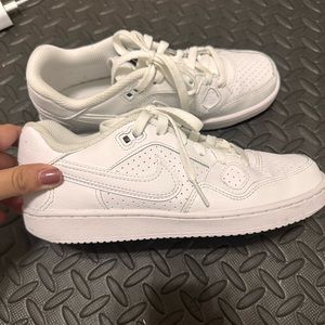 Nike son of Air Force size 7 woman
